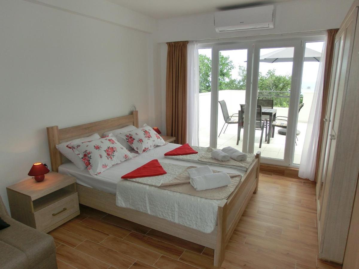 Villa Slovenika Budva Exteriör bild