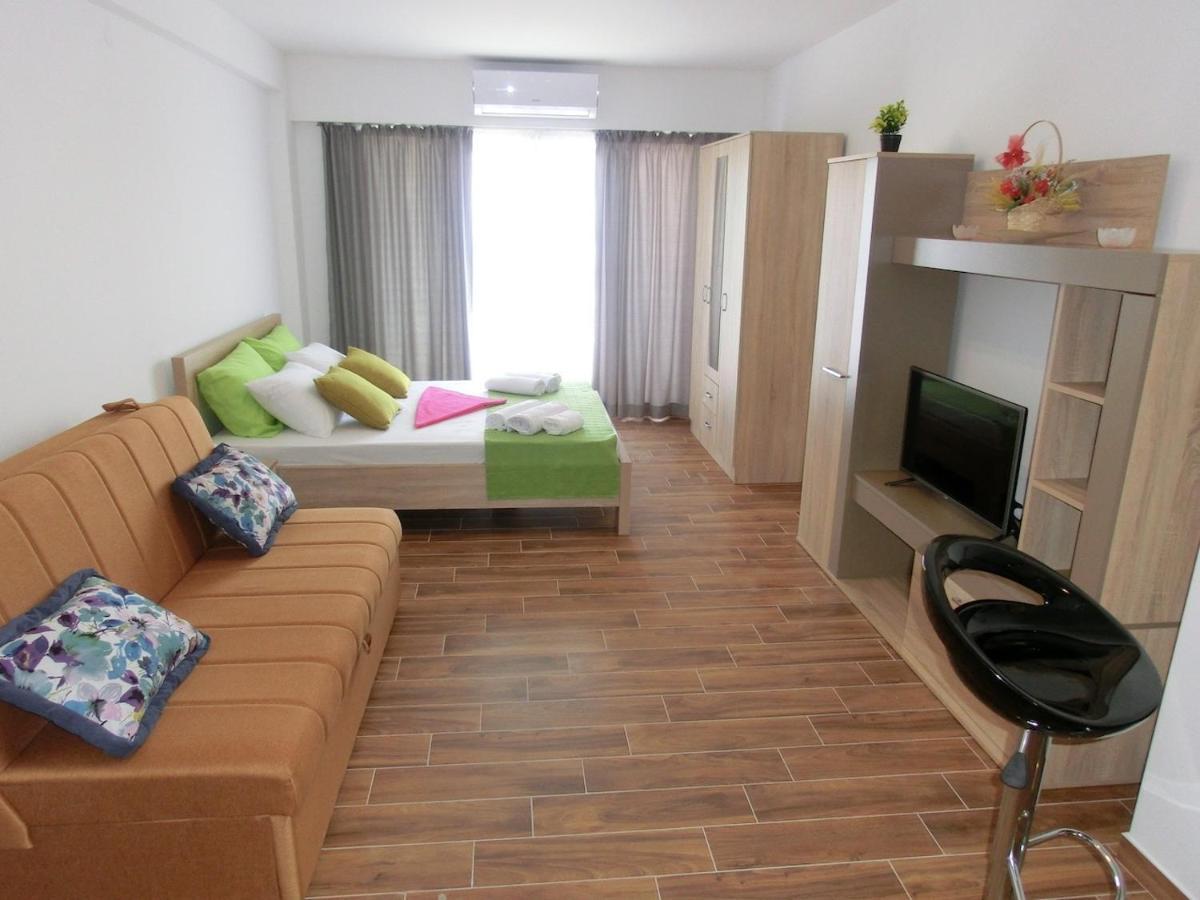 Villa Slovenika Budva Exteriör bild