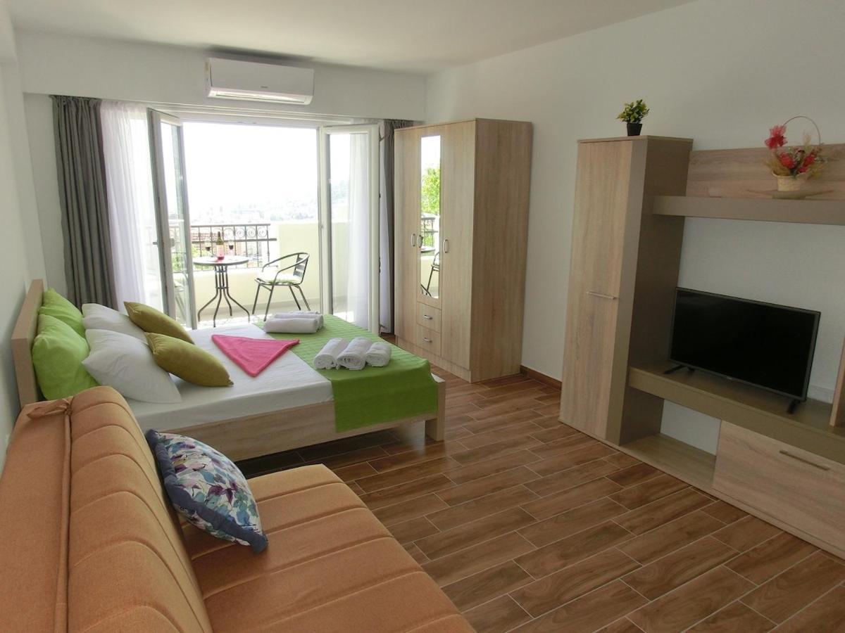 Villa Slovenika Budva Exteriör bild