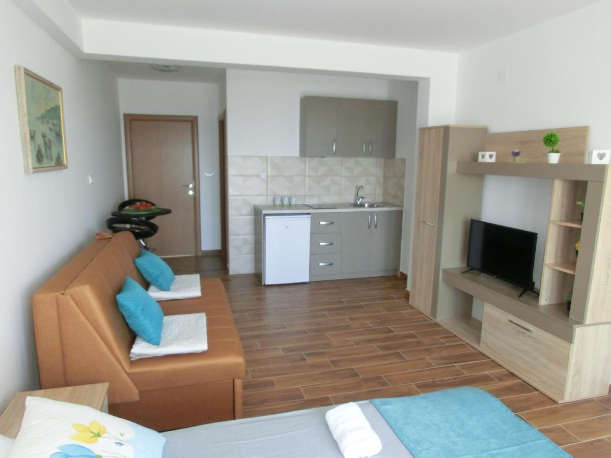Villa Slovenika Budva Exteriör bild